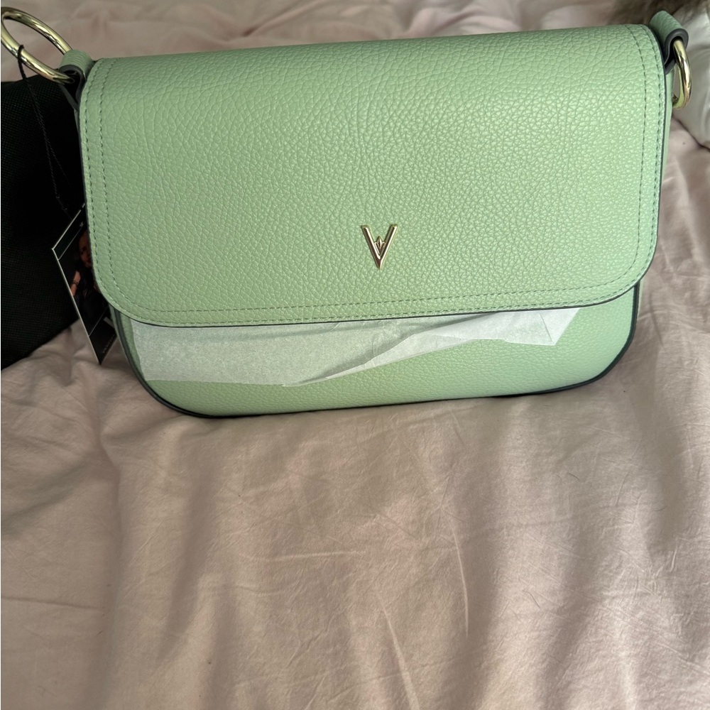 Elegant Mint Green Crossbody Bag